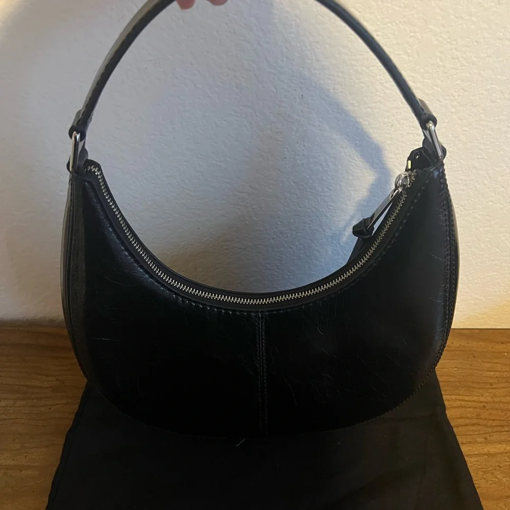Marc Jacobs Glossy Crinkle Cruiser Crescent Black Bag